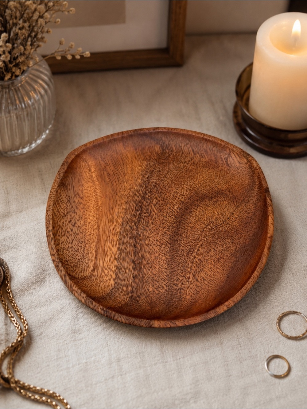 Round Wooden Serving Plate - Warm Brown